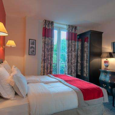 Cluny Square - Chambre Double avec Balcon