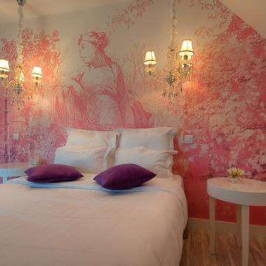 Cluny Square - Romance Suite